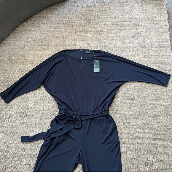 NWT Lauren by Ralph Lauren Keyhole belted slim jumpsuit SZ L Navy Sleek - Picture 6 of 10